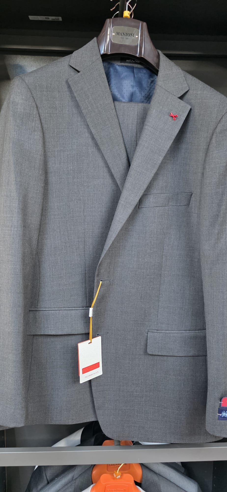 Men's Suits